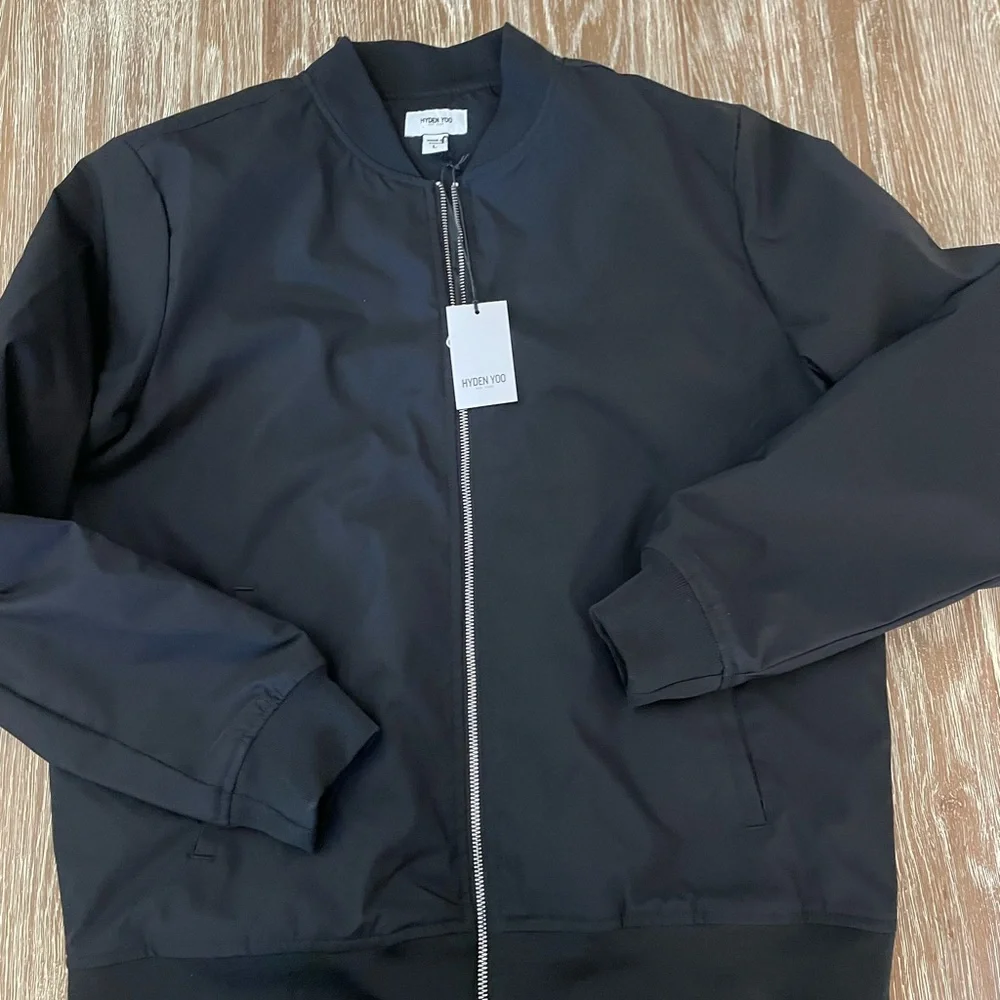 Jacket - Picture 1 of 4